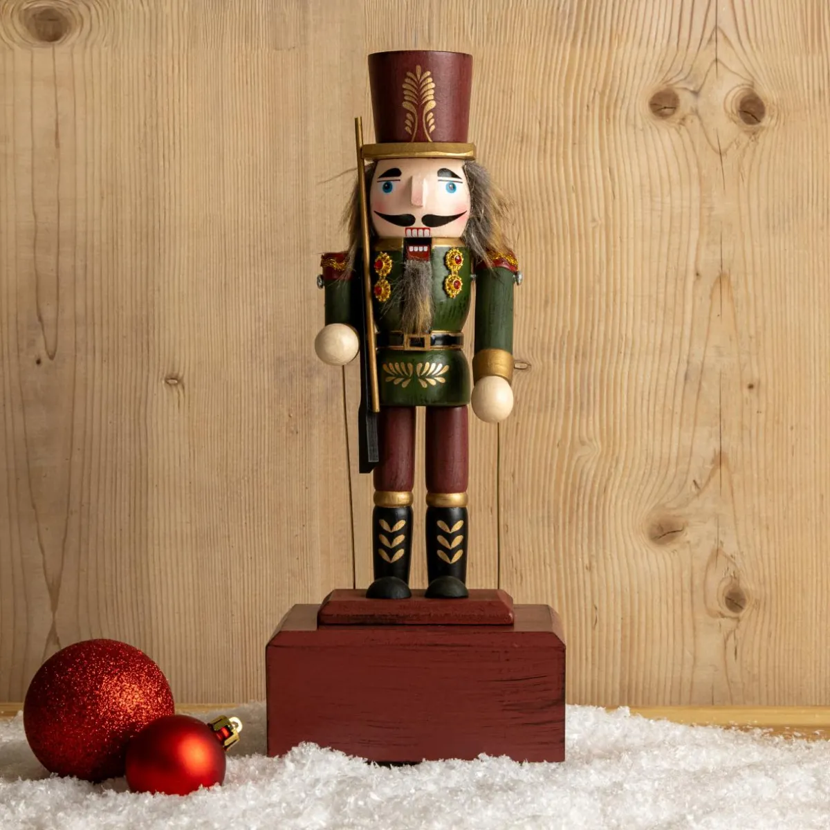 KAEMINGK Boîte à musique (H30 cm) Casse noisette Timothé la royauté Vert et Bordeaux Outlet