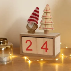 KAEMINGK Calendrier de Noël cubes en bois (H18 cm) Père Noël bonnet Rouge Naturel New