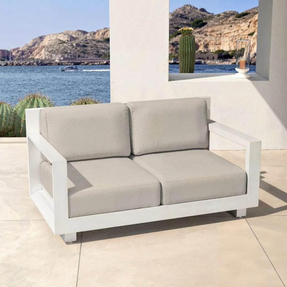 MOBELLIA Canapé de jardin en aluminium 2 places Elba Blanc et taupe Blanc - Taupe Clearance