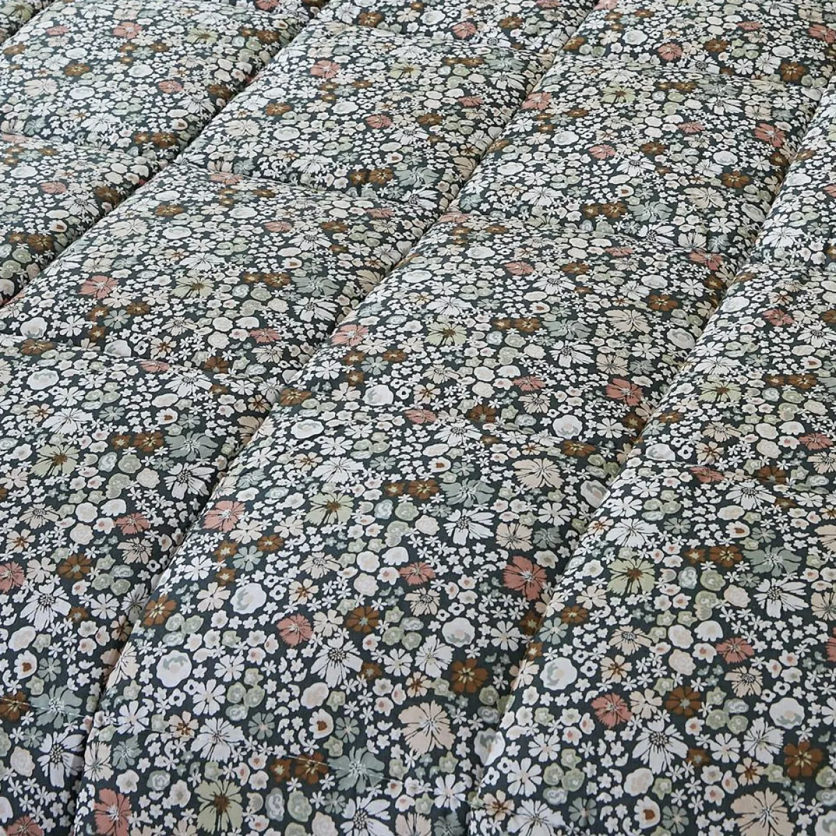 L'EFFET PAPILLON Couette imprimée tempérée (140 x 200 cm) et une taie coton Malia Multicolore Online