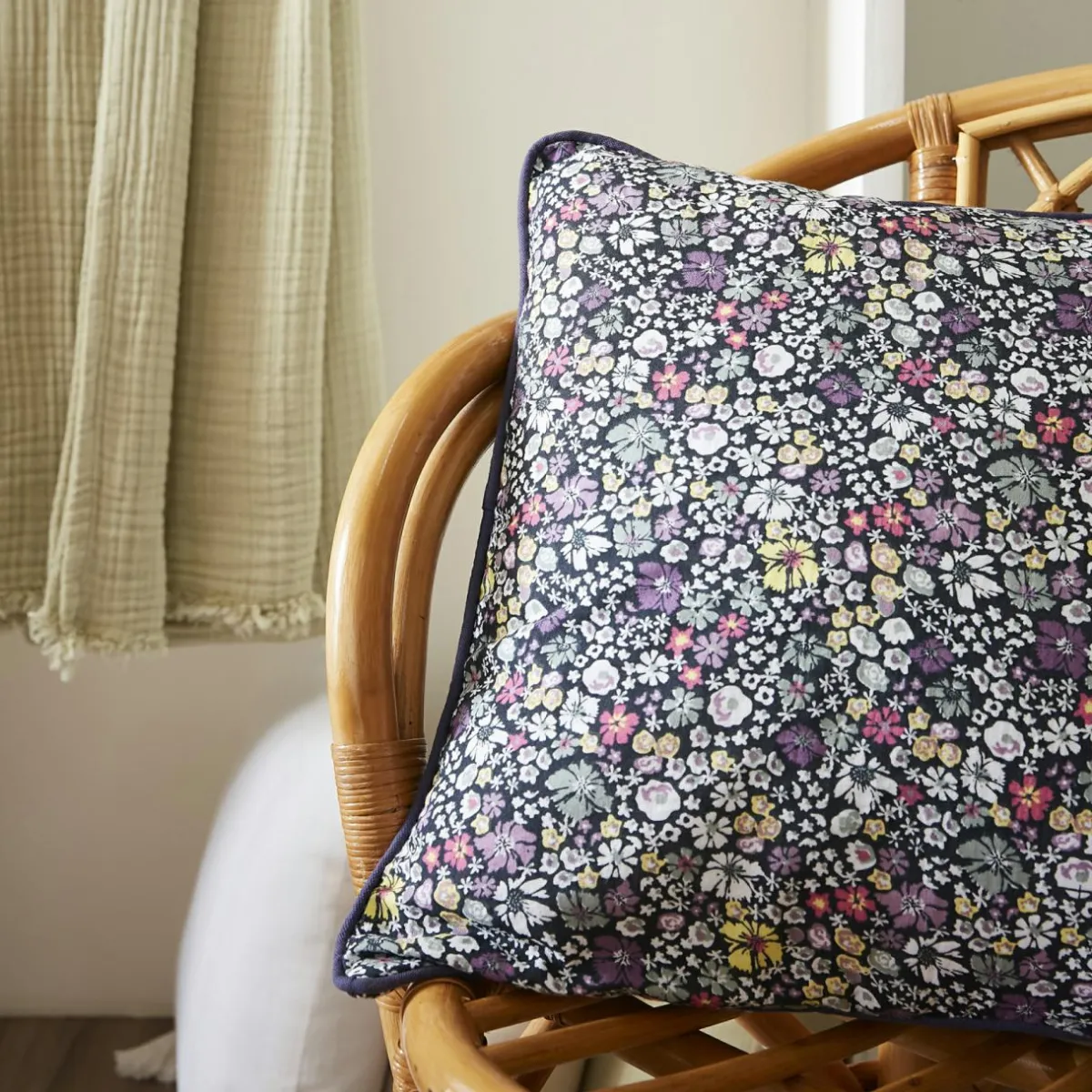 EMINZA Coussin carré gaze de coton (45 x 45 cm) Elya Violet Outlet