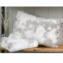 LOVELY CASA Coussin rectangulaire fausse fourrure (80 cm) Harald Beige Best