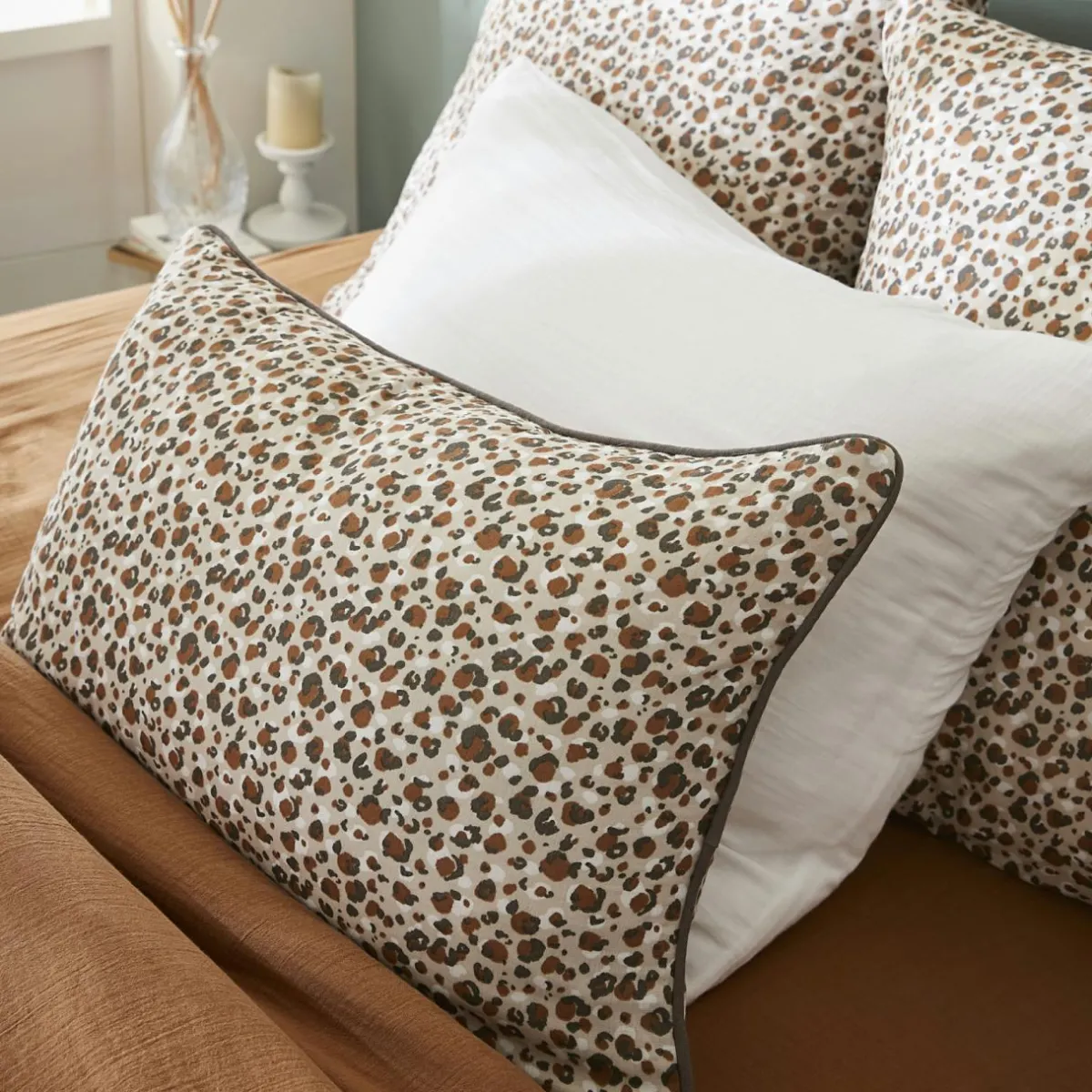 EMINZA Coussin rectangulaire gaze de coton (40 x 60 cm) Rosa Marron Sale