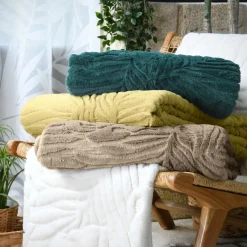 LOVELY CASA Couvre-lit (180 x 210 cm) Quito Beige Clearance