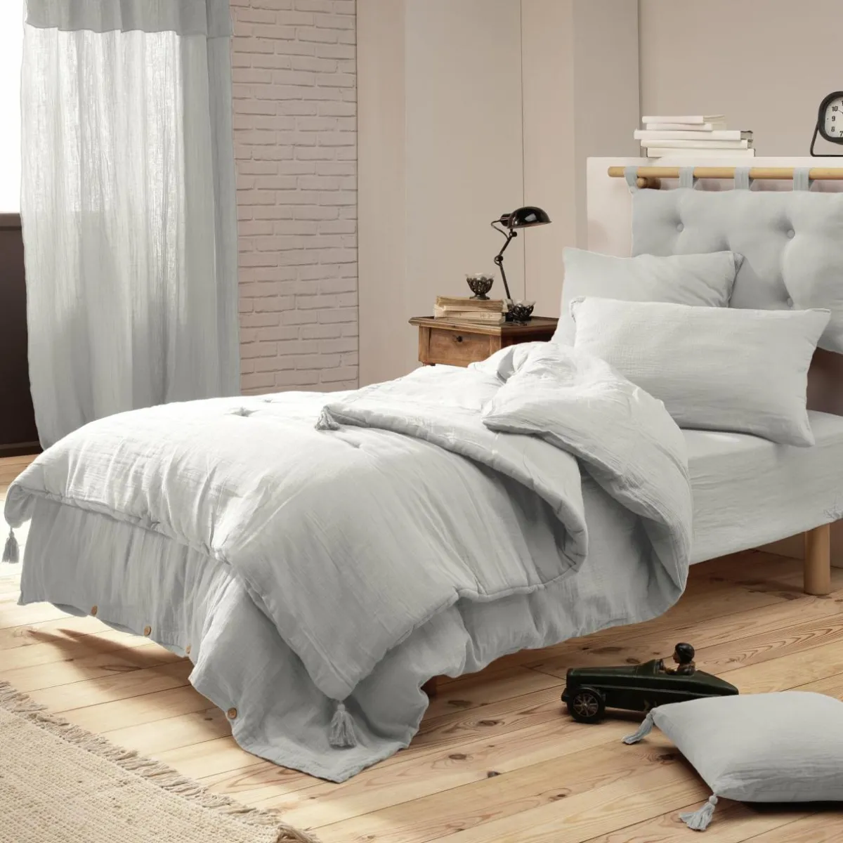EMINZA Drap housse gaze de coton (90 x 190 cm) Gaïa Gris nuage Gris clair