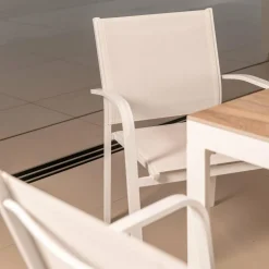 MOBELLIA Fauteuil de jardin aluminium empilable Murano Blanc Hot