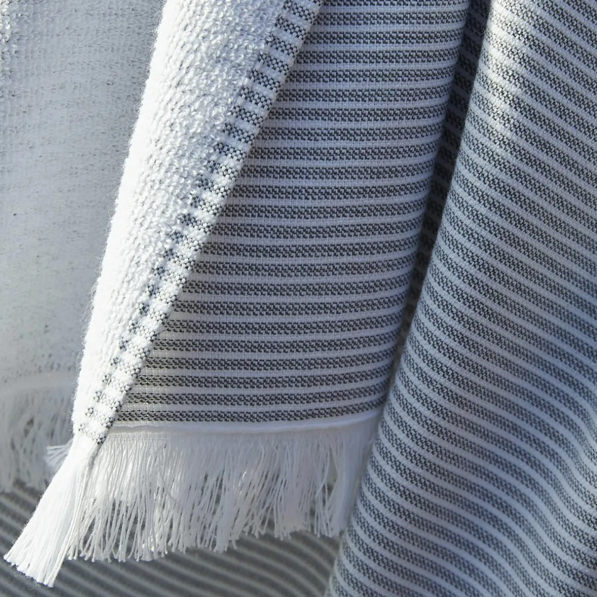 L'effet papillon Fouta coton et éponge (95 x 180 cm) Naël galet Gris Sale