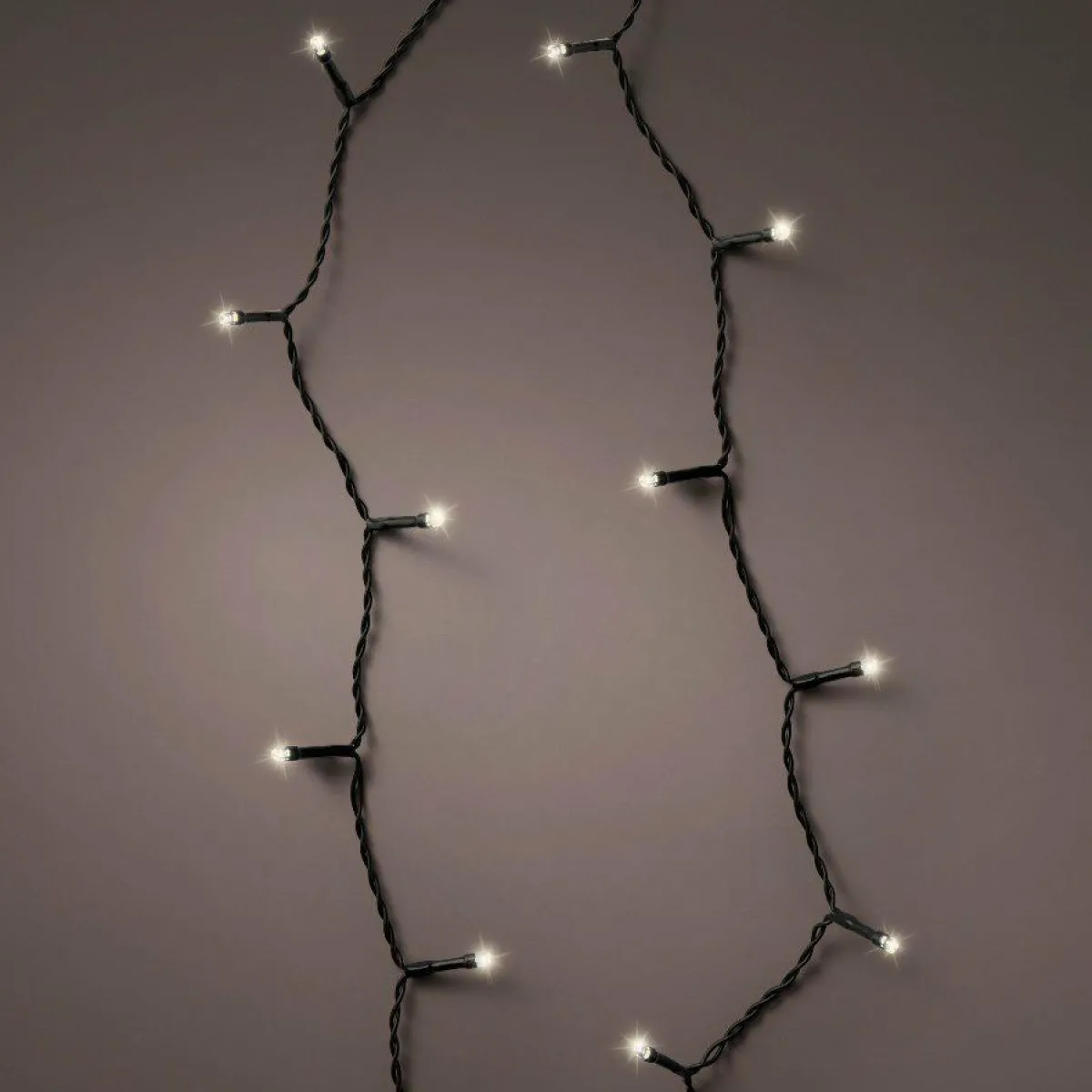 KAEMINGK Guirlande lumineuse à piles 7,10 m 96 LED câble noir Durawise Blanc chaud Blanc Chaud - câble noir New