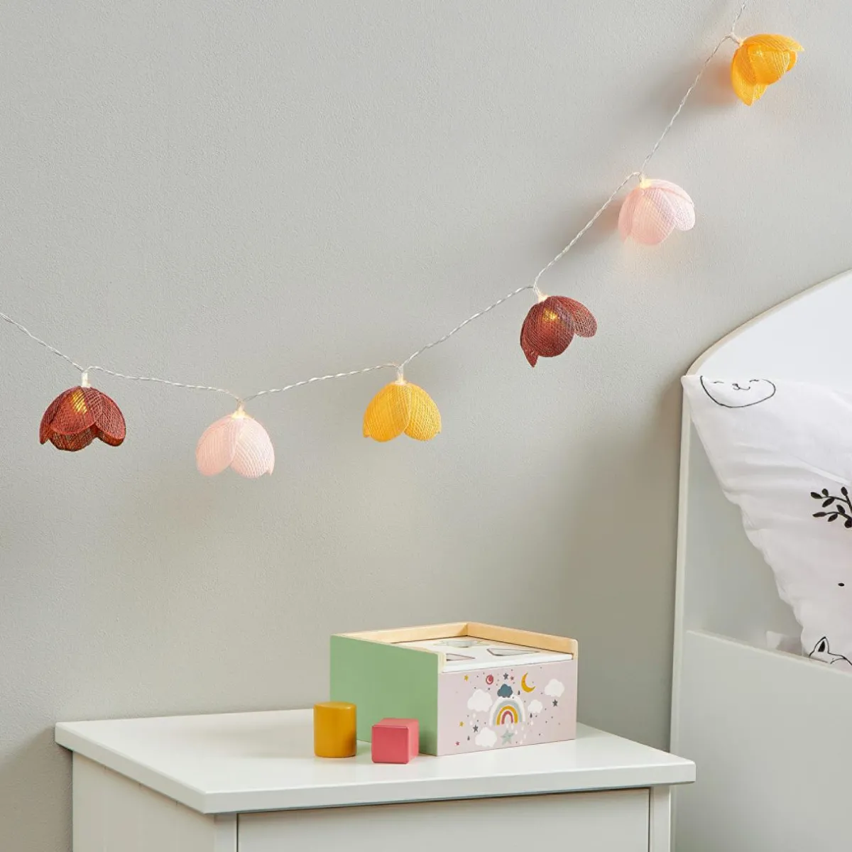 OSTARIA Guirlande lumineuse LED enfant (135 cm) Fleurs Multicolore Online