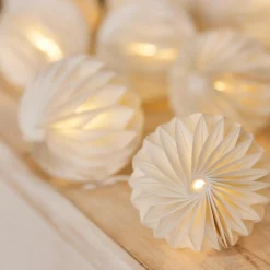 KAEMINGK Guirlande lumineuse sur piles 2,25 m 10 LED Lanterne papier magnetique Blanc chaud Best