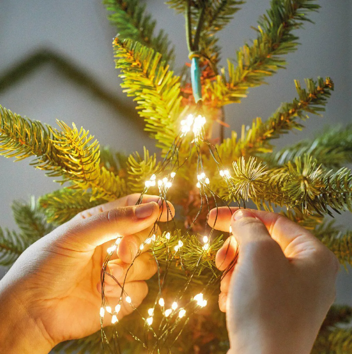 KAEMINGK Guirlande rideau pour sapin H2,10 m 672 Micro LED câble argent Blanc chaud Blanc Chaud - câble argent Best