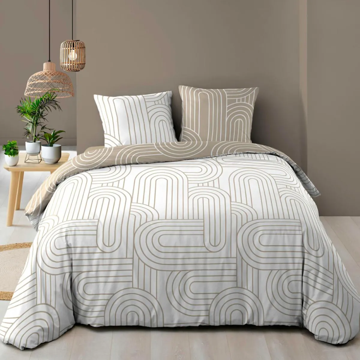 douceur d'intu017drieur Housse de couette et deux taies d'oreiller en coton (240 x 220 cm) Modul Beige Sale