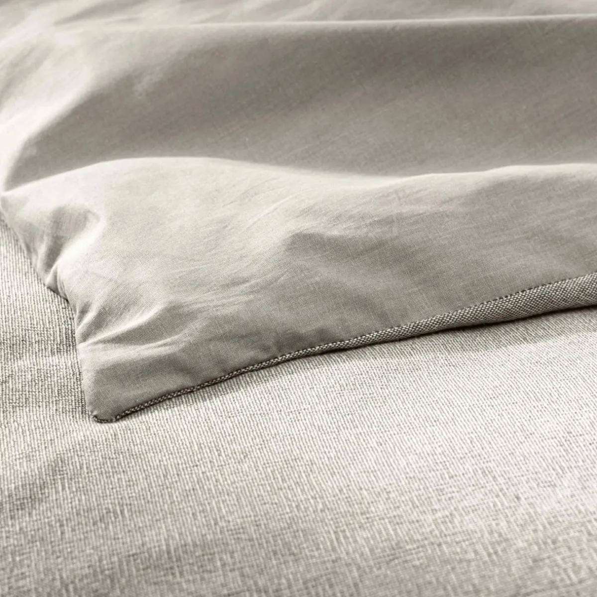 douceur d'intu017drieur Housse de couette et deux taies d'oreiller coton (240 x 220 cm) Meline Gris Anthracite Outlet
