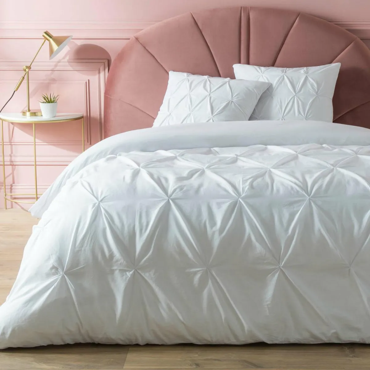 DOUCEUR D'INTERIEUR Housse de couette et deux taies coton (240 x 220 cm) Heloise he Blanc