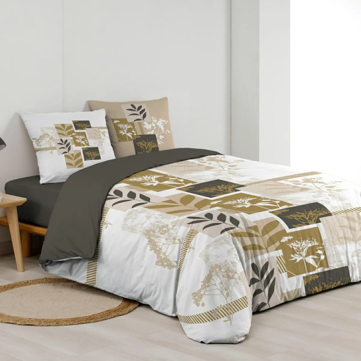 douceur d'intu017drieur Housse de couette et deux taies d'oreiller en coton (240 x 220 cm) Utopia Beige Online