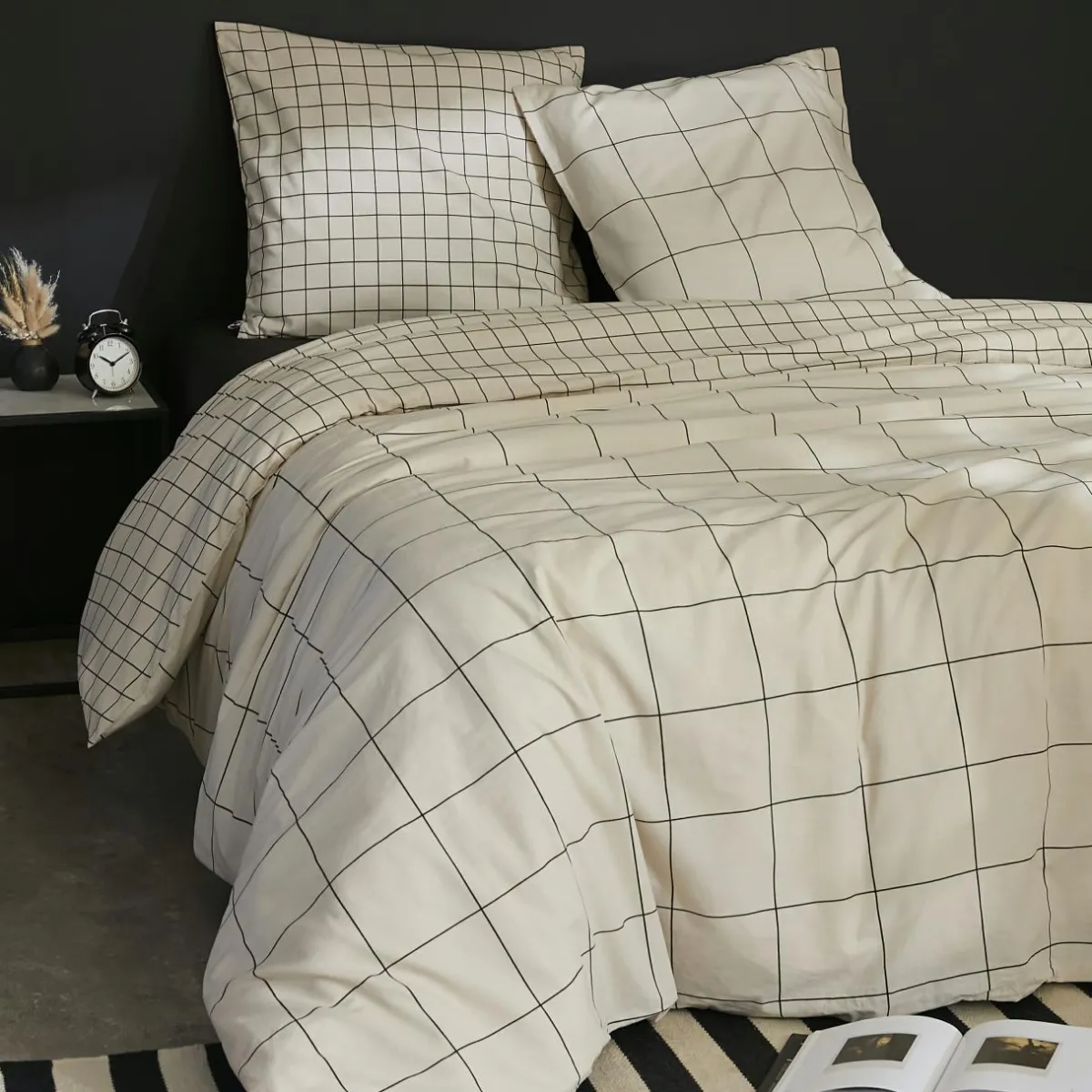 L'EFFET PAPILLON Housse de couette et deux taies coton (260 x 240 cm) Carrie Beige Outlet