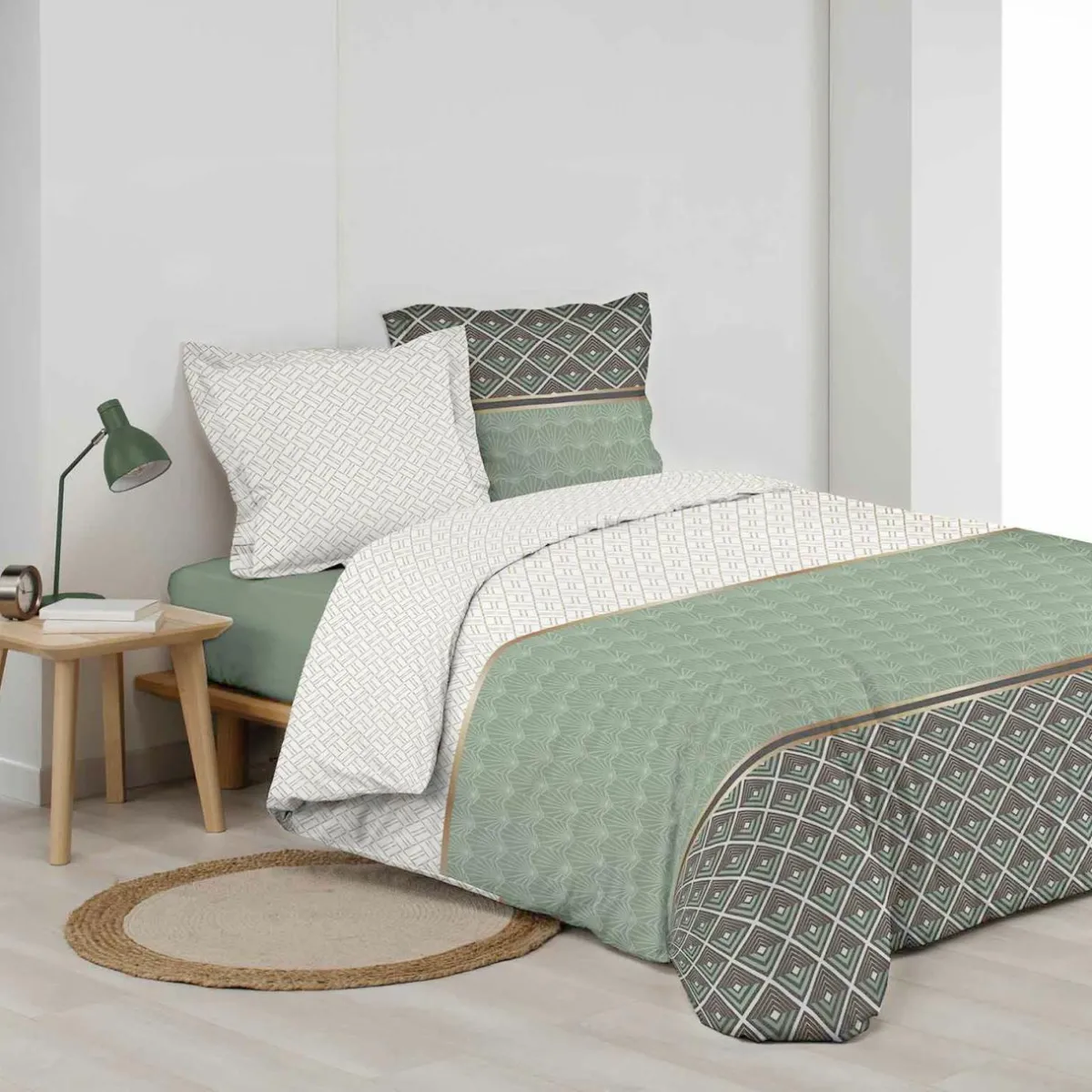 DOUCEUR D'INTERIEUR Housse de couette et deux taies percale de coton (240 x 220 cm) Belor e Vert Outlet