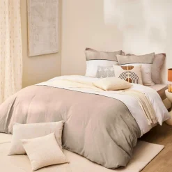 douceur d'intu017drieur Housse de couette et deux taies d'oreiller coton (260 x 240 cm) Gabrielle Beige Hot