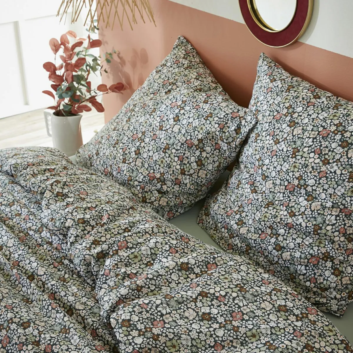 L'EFFET PAPILLON Housse de couette et deux taies coton (260 x 240 cm) Malia Multicolore New