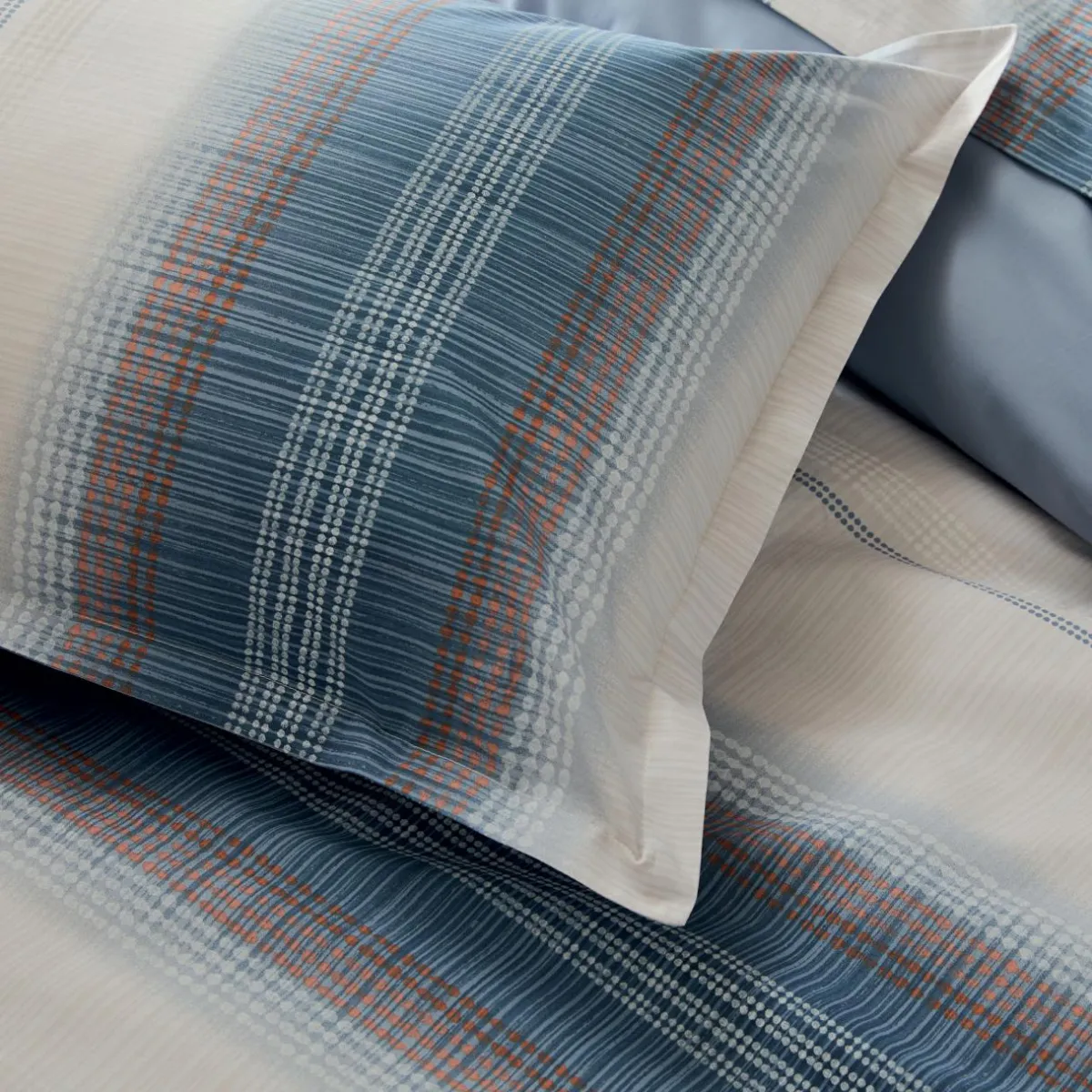 TRADI LINGE Housse de couette percale de coton (240 x 220 cm) Esteban e Bleu Best
