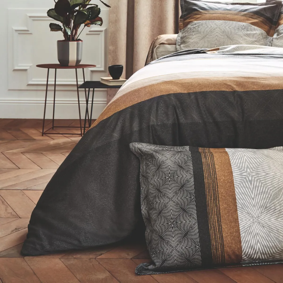 TRADILINGE Housse de couette satin de coton (280 x 240 cm) Tiago e Noir New