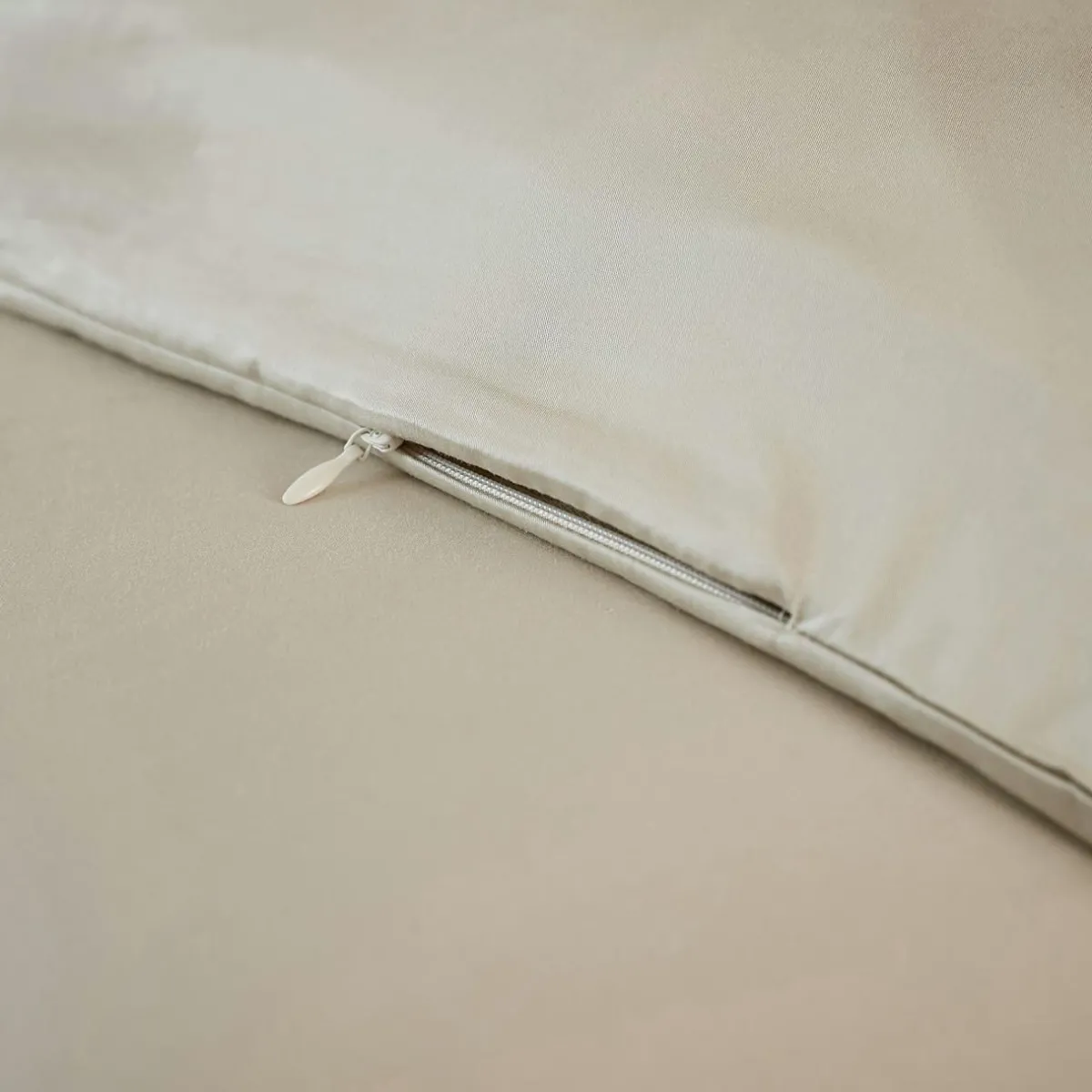 EMINZA Housse de couette satin de bambou (260 x 240 cm) Sienna Beige Online