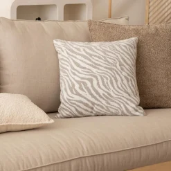Atmosphera, cru017dateur d'intu017drieur Housse de coussin carrée (40 x 40 cm) Jeni Beige Online