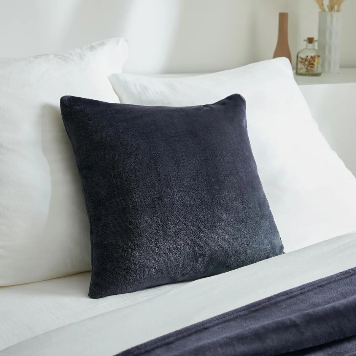 EMINZA Housse de coussin carrée flanelle (45 x 45 cm) Didou Gris Anthracite Best