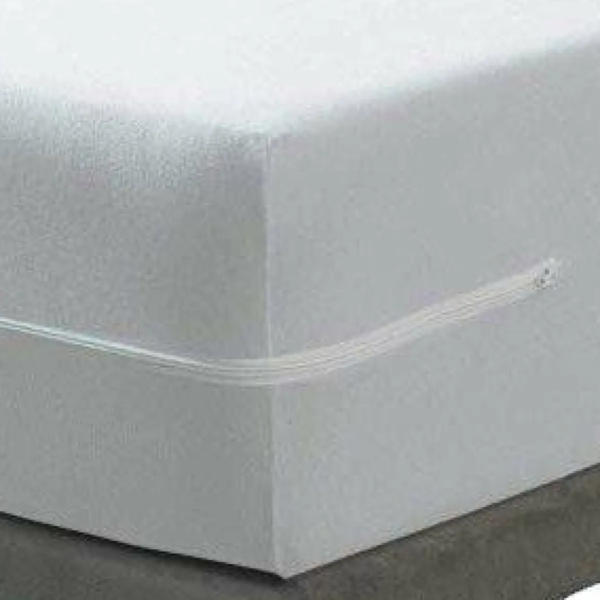 BLEU CALIN Housse de matelas intégrale anti-punaises de lit (180 x 200 cm) Ombeline he Blanc Sale
