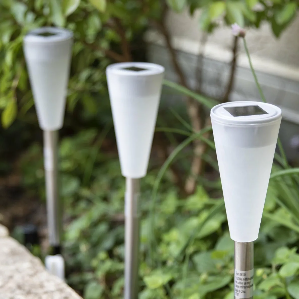 #N/A Lot de 10 bornes de jardin solaires (H26 cm) Marly Multicolore Outlet