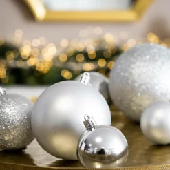 EMINZA Lot de 20 boules de Noël assorties New Alpine Argent Hot