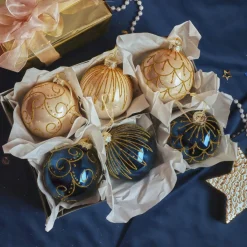 KAEMINGK Lot de 12 boules de Noël en verre (D80 mm) Palais de France et perle Bleu nuit Hot