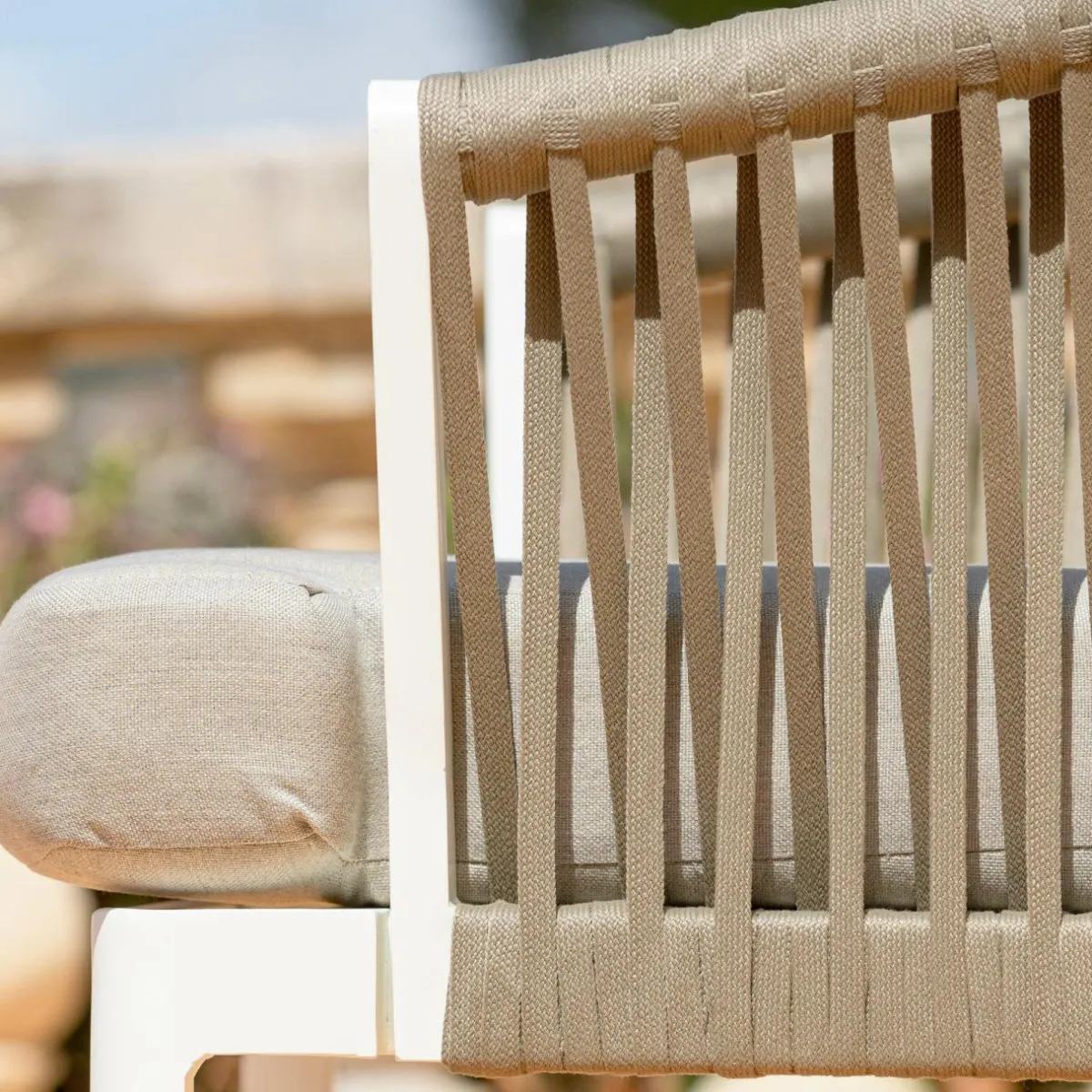 MOBELLIA Lot de 2 fauteuils de jardin en aluminium Amalfi et taupe Blanc Best