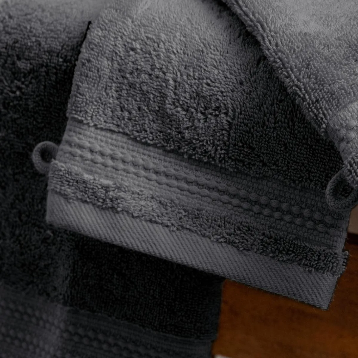 EMINZA Lot de 2 gants de toilette coton bio (15 x 21 cm) Méline Gris orage Gris foncé Outlet