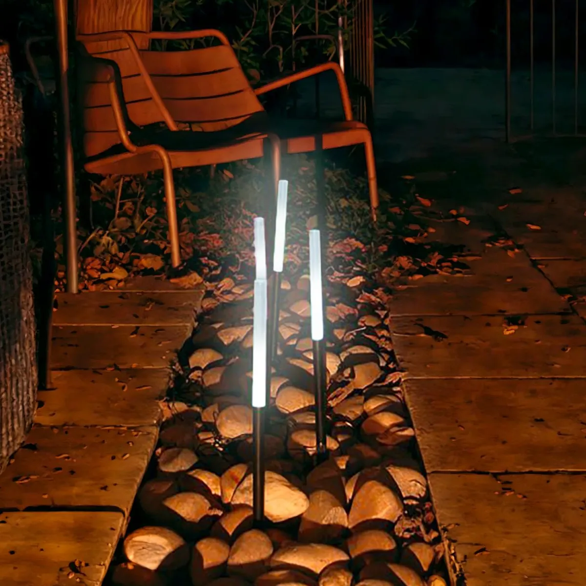 BLACHERE Lot de 4 piques lumineux de jardin (H51,5 cm) Cylindre Blanc froid Noir New