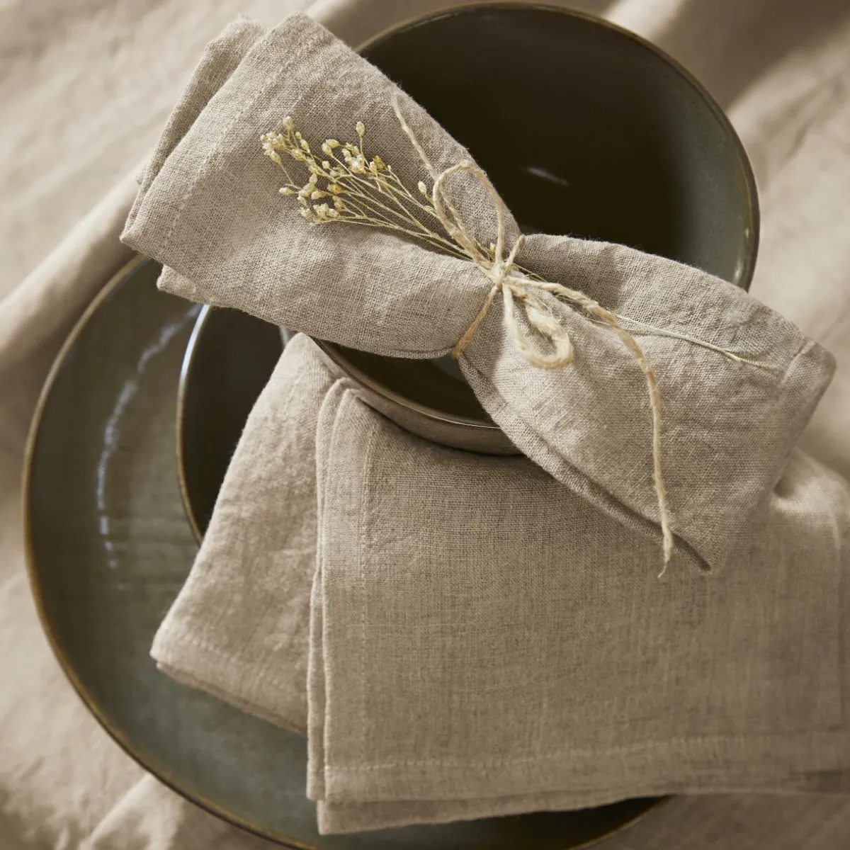 EMINZA Lot de 3 serviettes lin lavé (40 x 40 cm) Louise s Beige Hot
