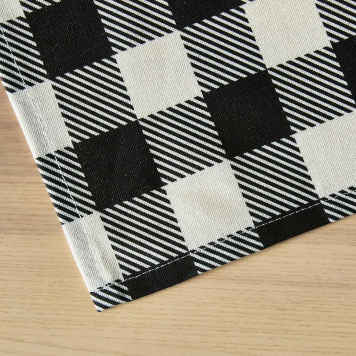 EMINZA Nappe rectangulaire coton enduit (150 x 350 cm) Vichy e Noir Outlet