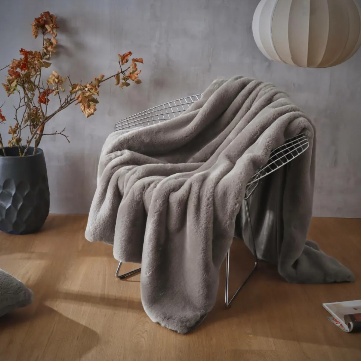 EMINZA Plaid fausse fourrure (140 x 200 cm) Finn Taupe Hot