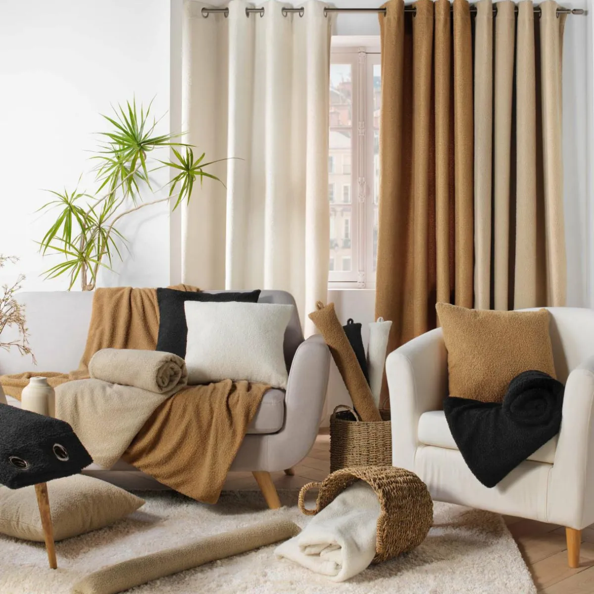 DOUCEUR D'INTERIEUR Rideau bouclette (140 x 240 cm) Wooly Camel New