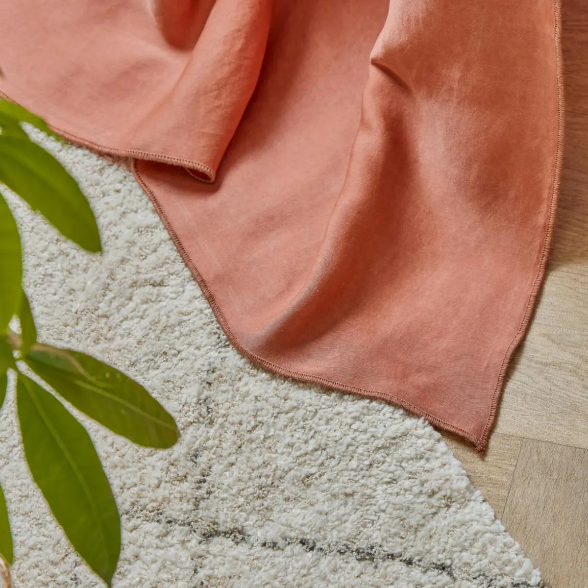 EMINZA Rideau lyocell Tencel™ ajustable (140 x max 270 cm) Olivia Terracotta Online