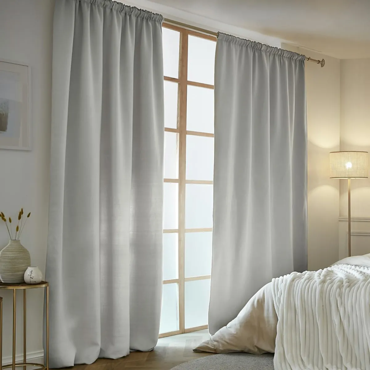EMINZA Rideau obscurcissant thermique galon fronceur (140 x 240 cm) Calore Gris clair Hot