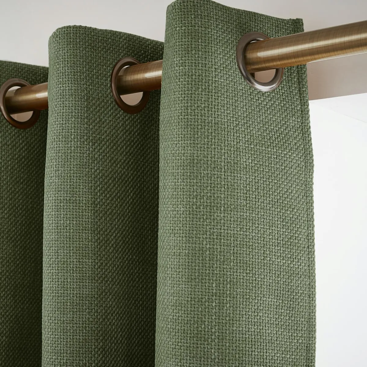 EMINZA Rideau obscurcissant thermique (140 x 280 cm) Alba Vert kaki Clearance