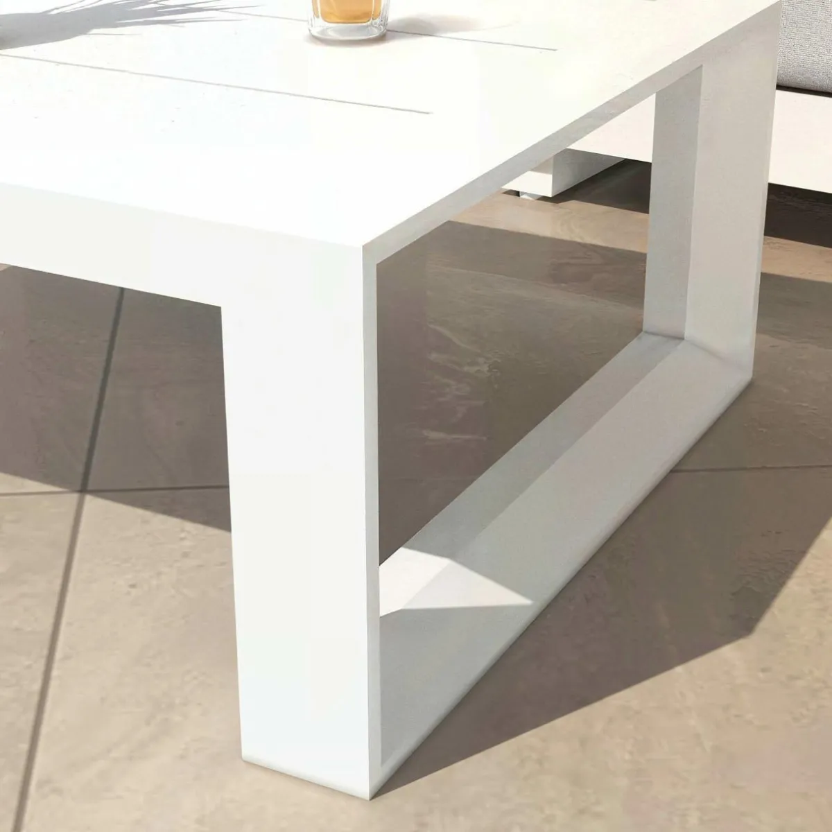 MOBELLIA Salon de jardin aluminium 5 places 4 pcs Elba Blanc et taupe Blanc - Taupe New