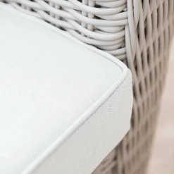 MOBELLIA Salon de jardin en résine tressée 5 places 4 pcs Calvi Blanc Tressé Blanc - Blanc Clearance