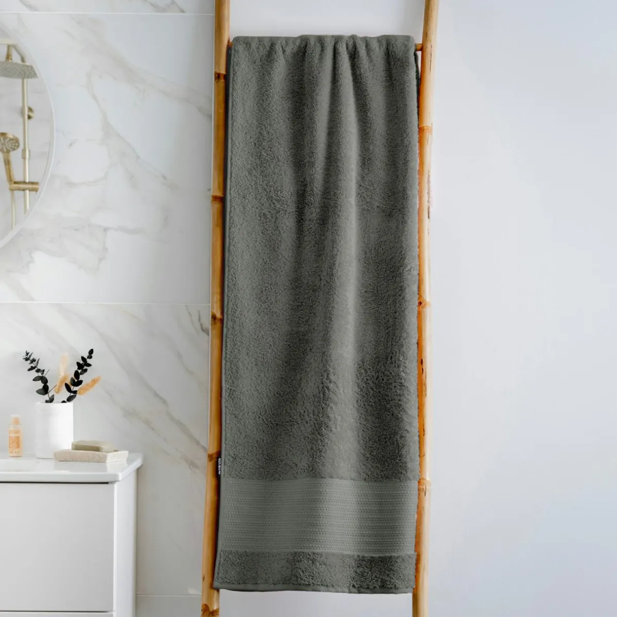 EMINZA Serviette de bain coton bio (90 x 150 cm) Méline Vert romarin