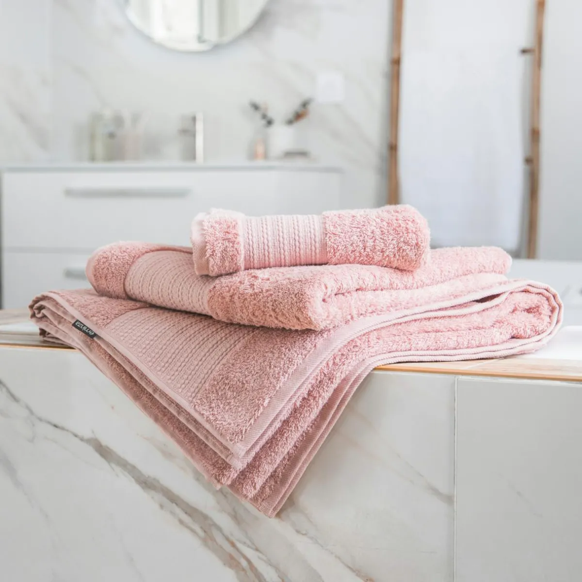 EMINZA Serviette de bain coton bio (50 x 90 cm) Méline Rose Pêche Sale