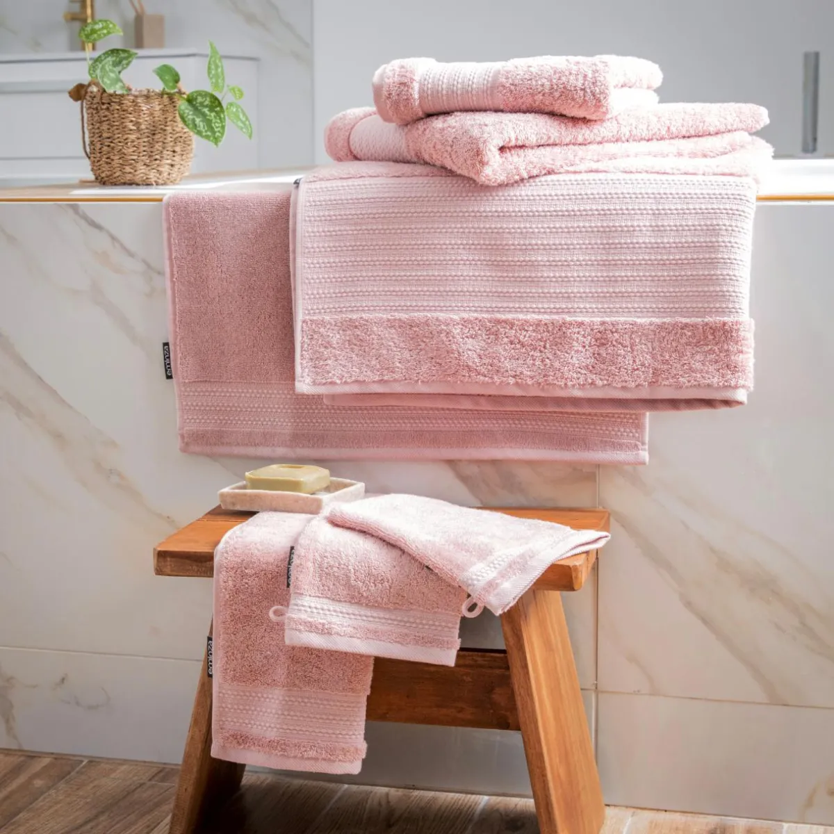 EMINZA Serviette de bain coton bio (30 x 50 cm) Méline Rose Pêche Discount