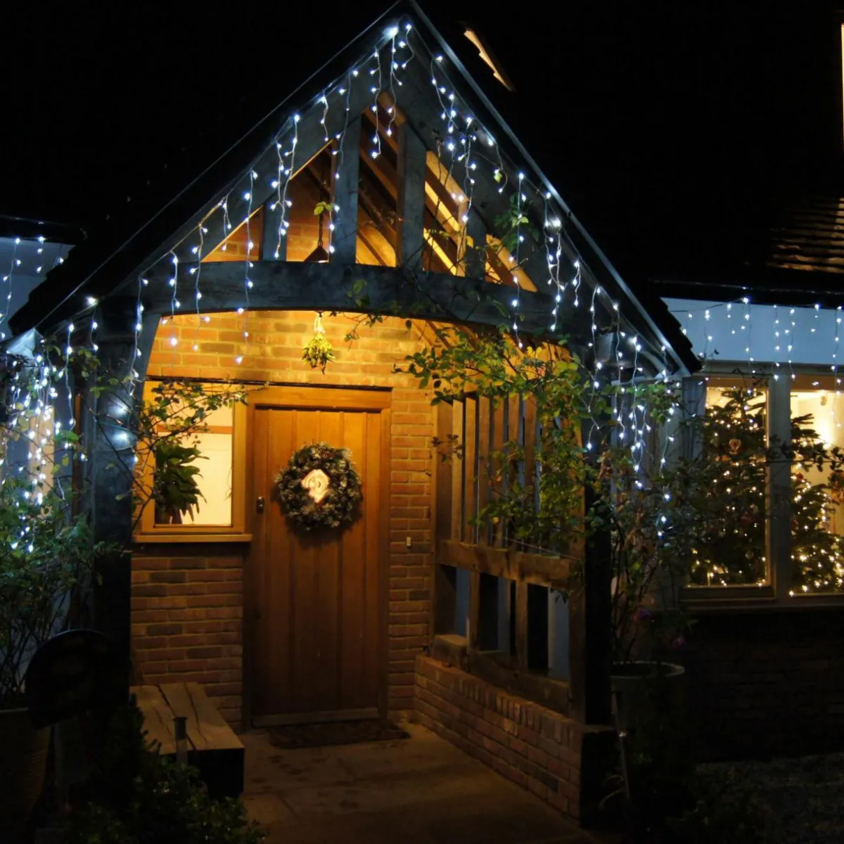 EMINZA Stalactite lumineuse 30 m 900 LED Stars Grande hauteur XL Timer Blanc froid Blanc Froid - câble blanc