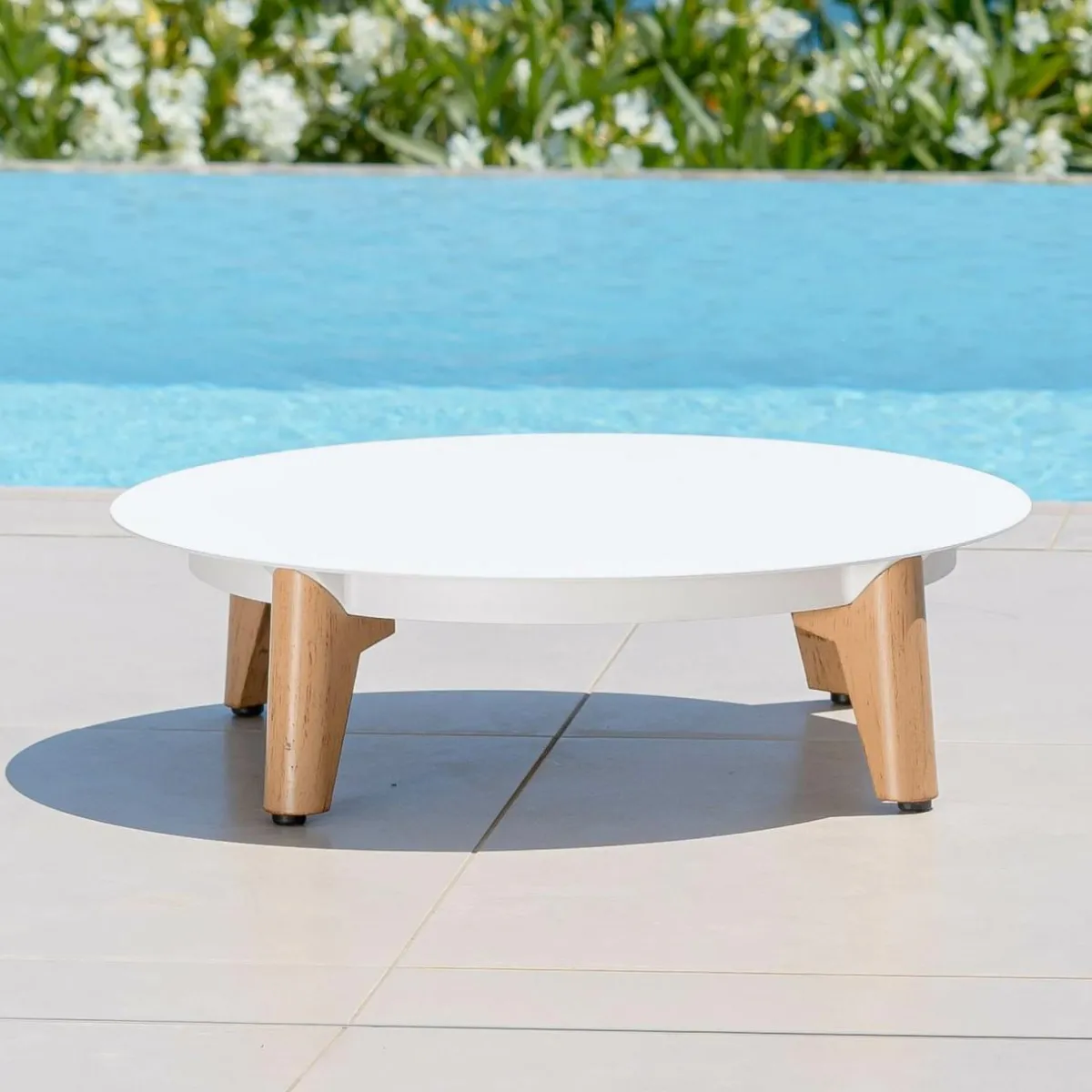 MOBELLIA Table basse de jardin ronde (D68 cm) Monte Carlo Blanc Clearance