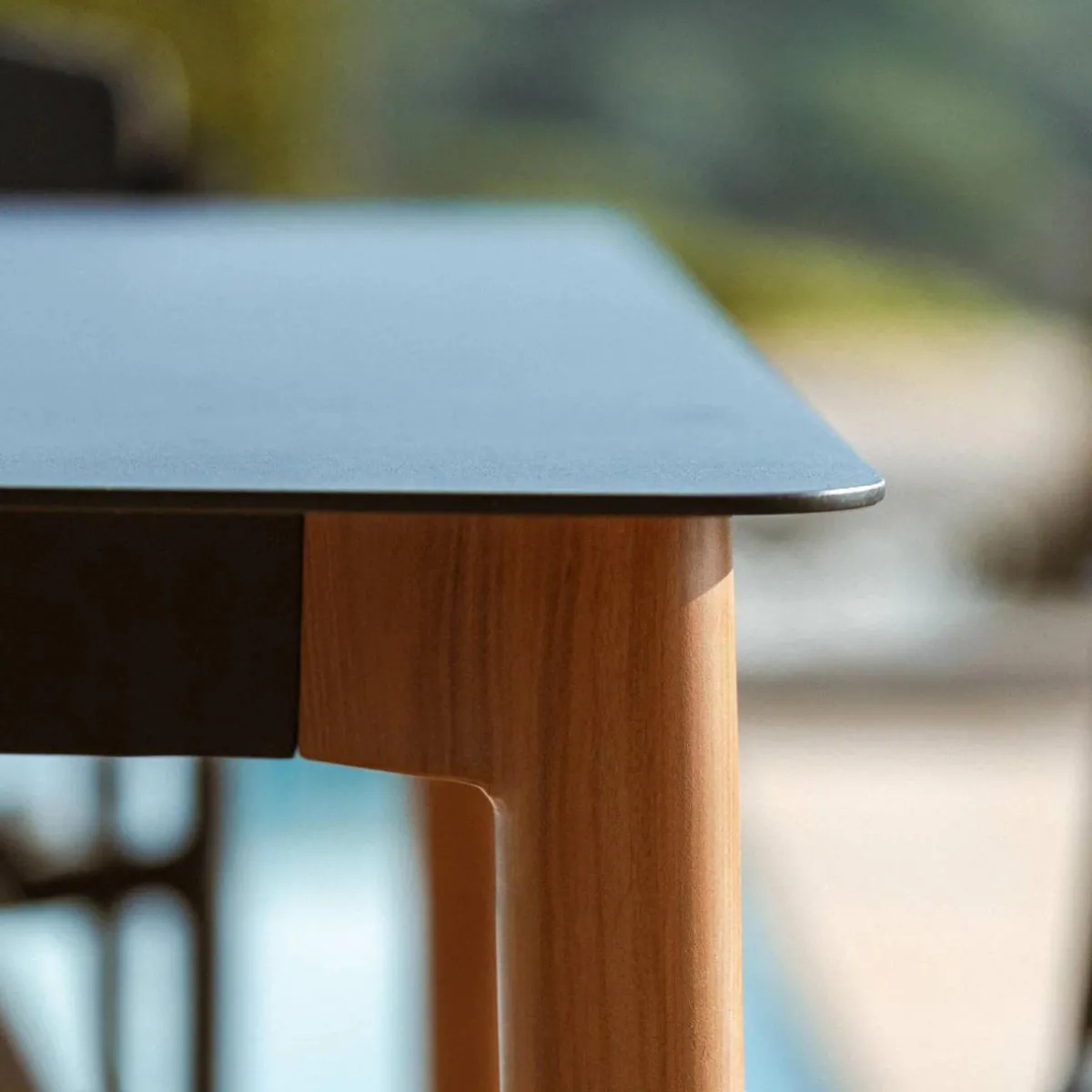 MOBELLIA Table de jardin carrée en aluminium 2 places (76 x 76 cm) Monte Carlo Gris Anthracite Best